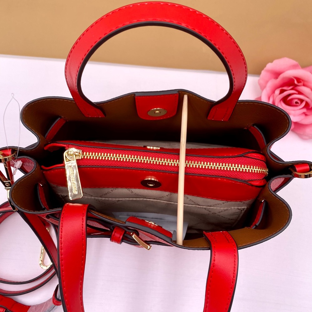 Michael Kors Small Satchel Emilia - Picture 10 of 13